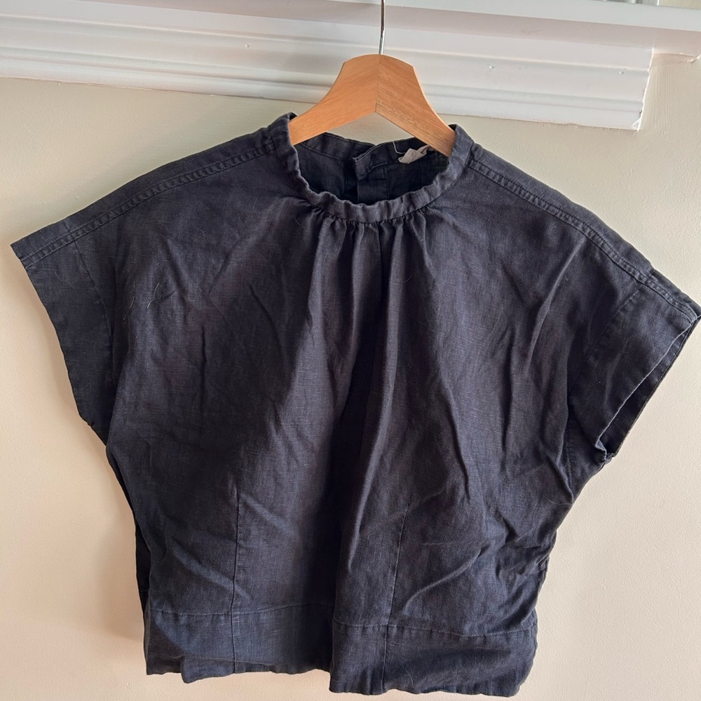Everlane Black Relaxed Short-Sleeve Linen Top